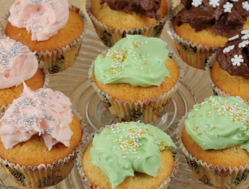 Cupcake frosting glasyrer Cupcake frosting glasyrer
